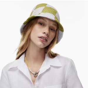 Aritzia Moppet Crochet Bucket Hat